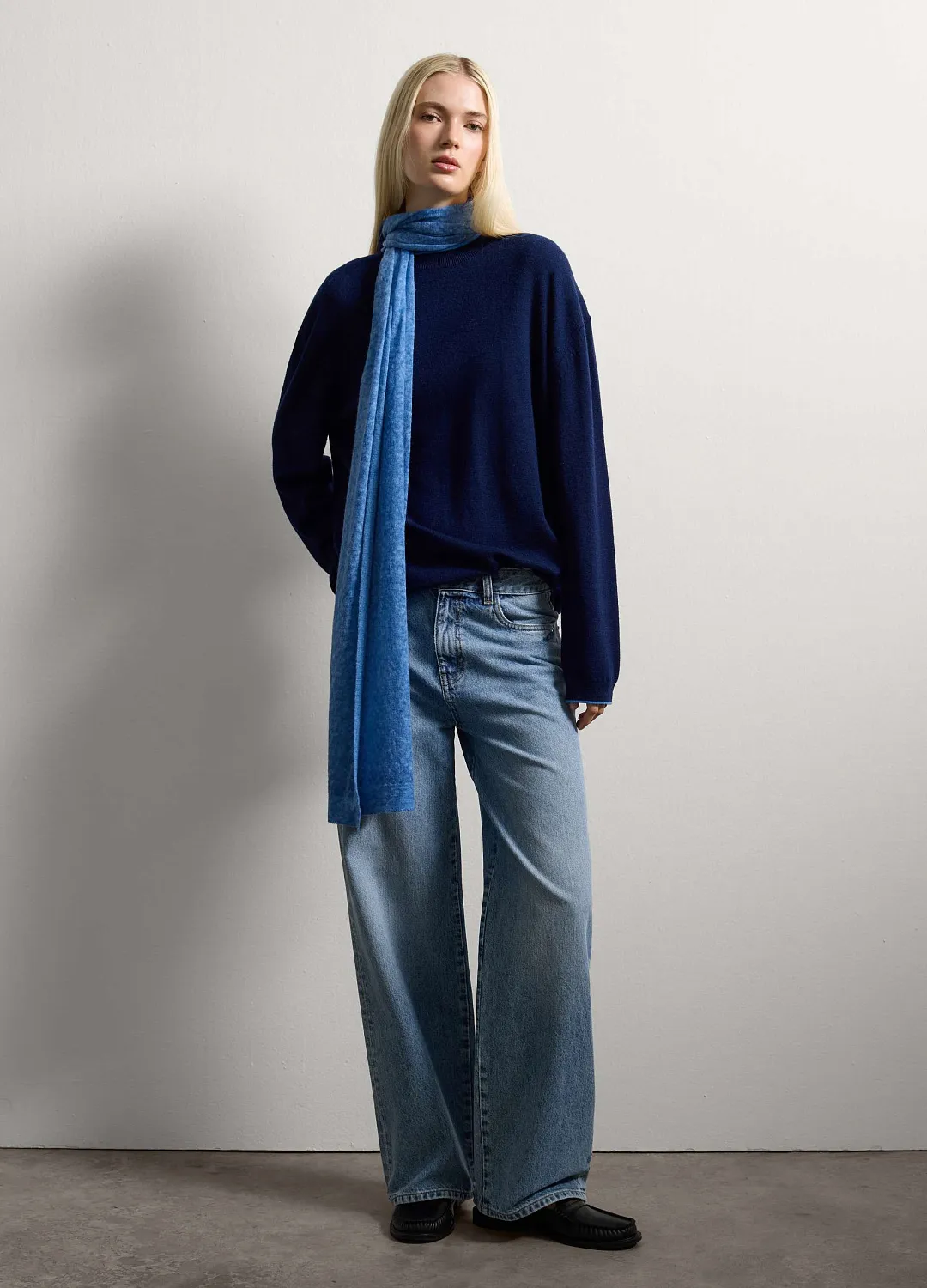 Шарф Light Scarve Blue СИНИЙ