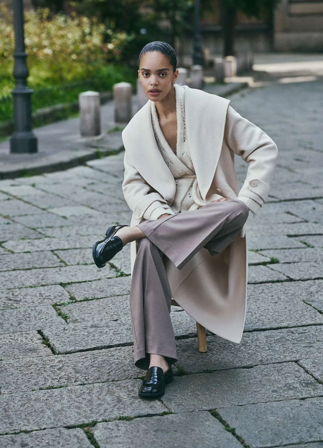 Пальто Long Double Pearled Ivor МОЛОЧНЫЙ ПЕРЛАМУТРОВЫЙ