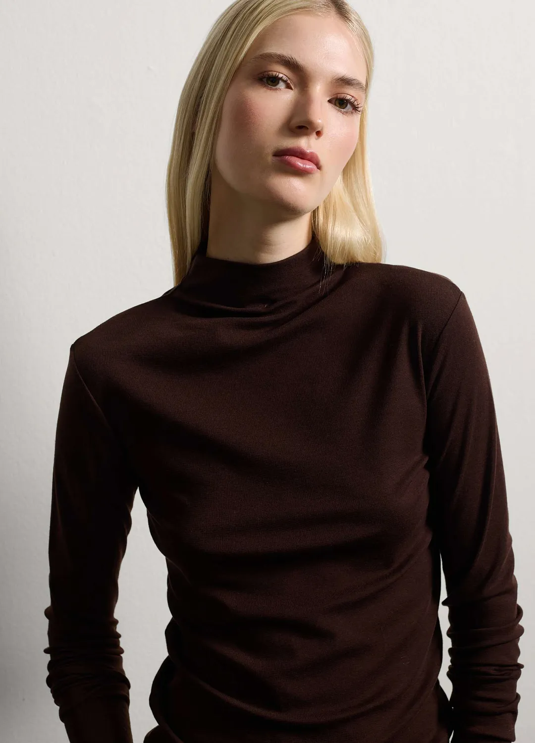 Джемпер С Двойным Воротом High Neck Ls Dar Brown ТЕМНО-КОРИЧНЕВЫЙ