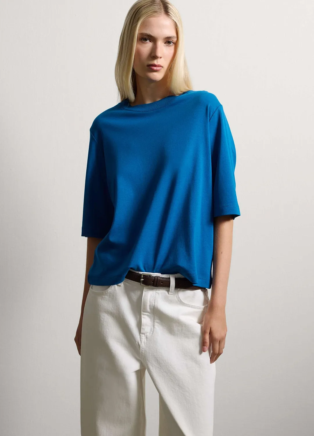 Футболка Heavyweight  Mykonos Blue ЯРКО-СИНИЙ