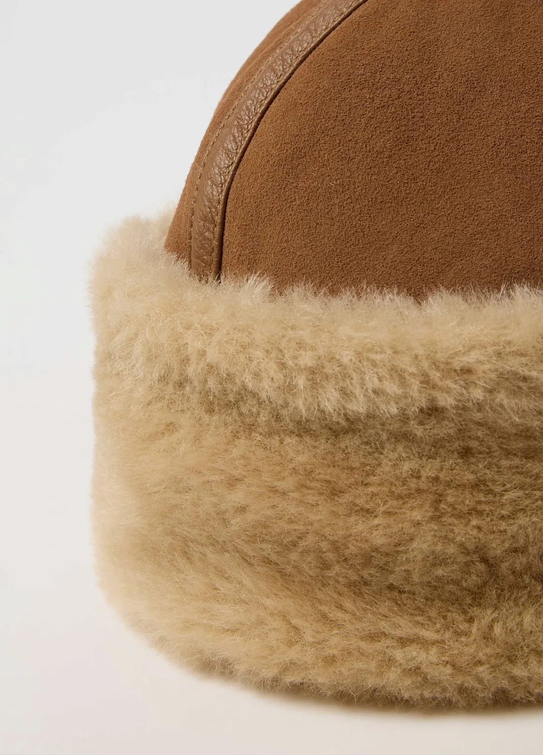 Шапка С Искусст.Мехом Colbacco Hat Beige БЕЖЕВЫЙ